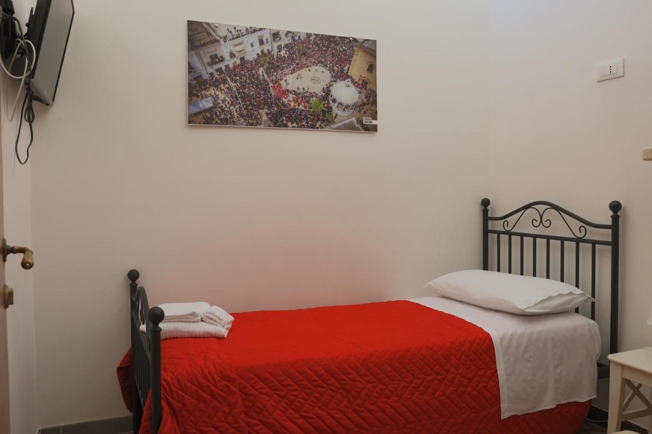 Bed and Breakfast Bed&Bread Piazza 'Nzegna Carovigno Exterior foto